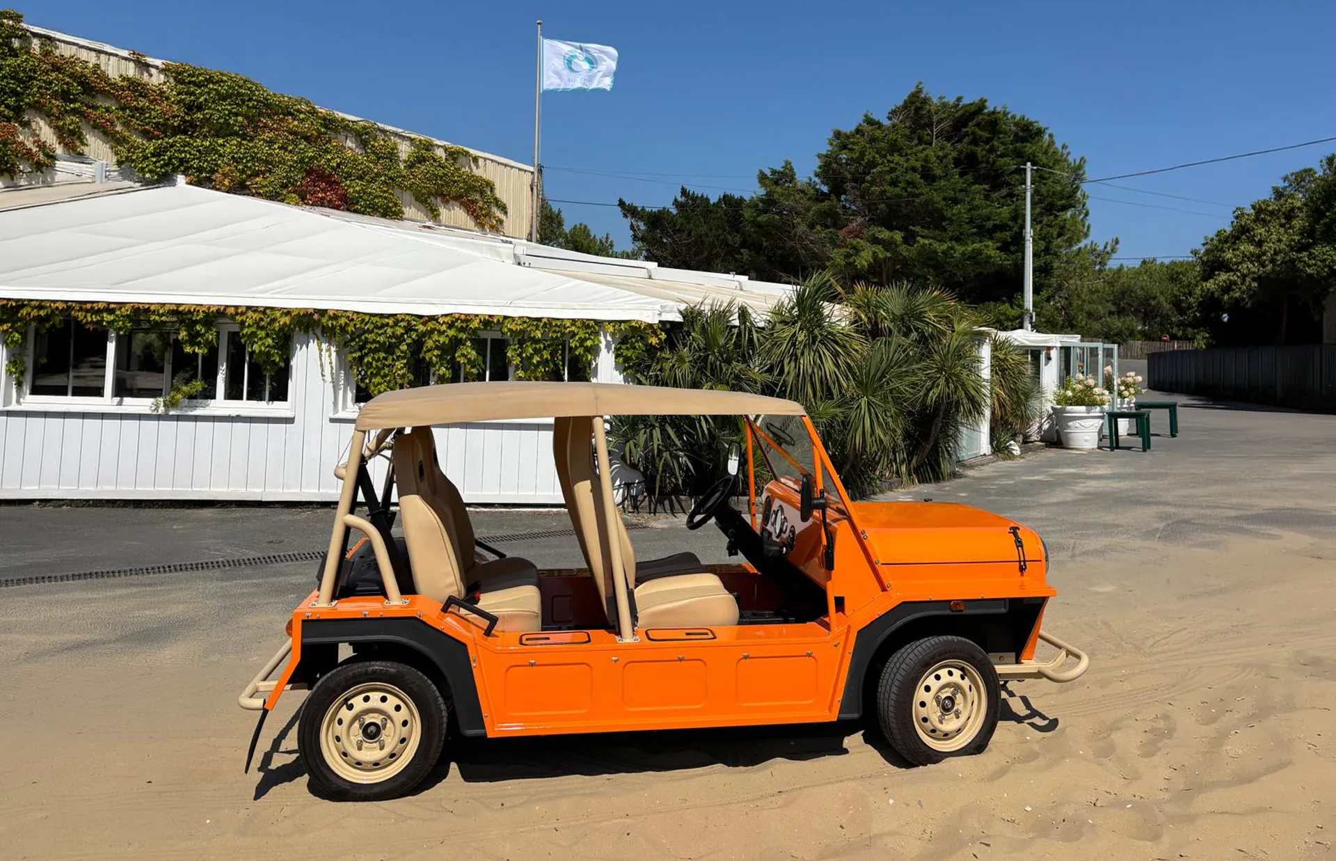 Moke at the beach